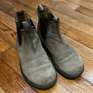 Blundstone #565 - Kids Series - size 13 Chelsea Boots